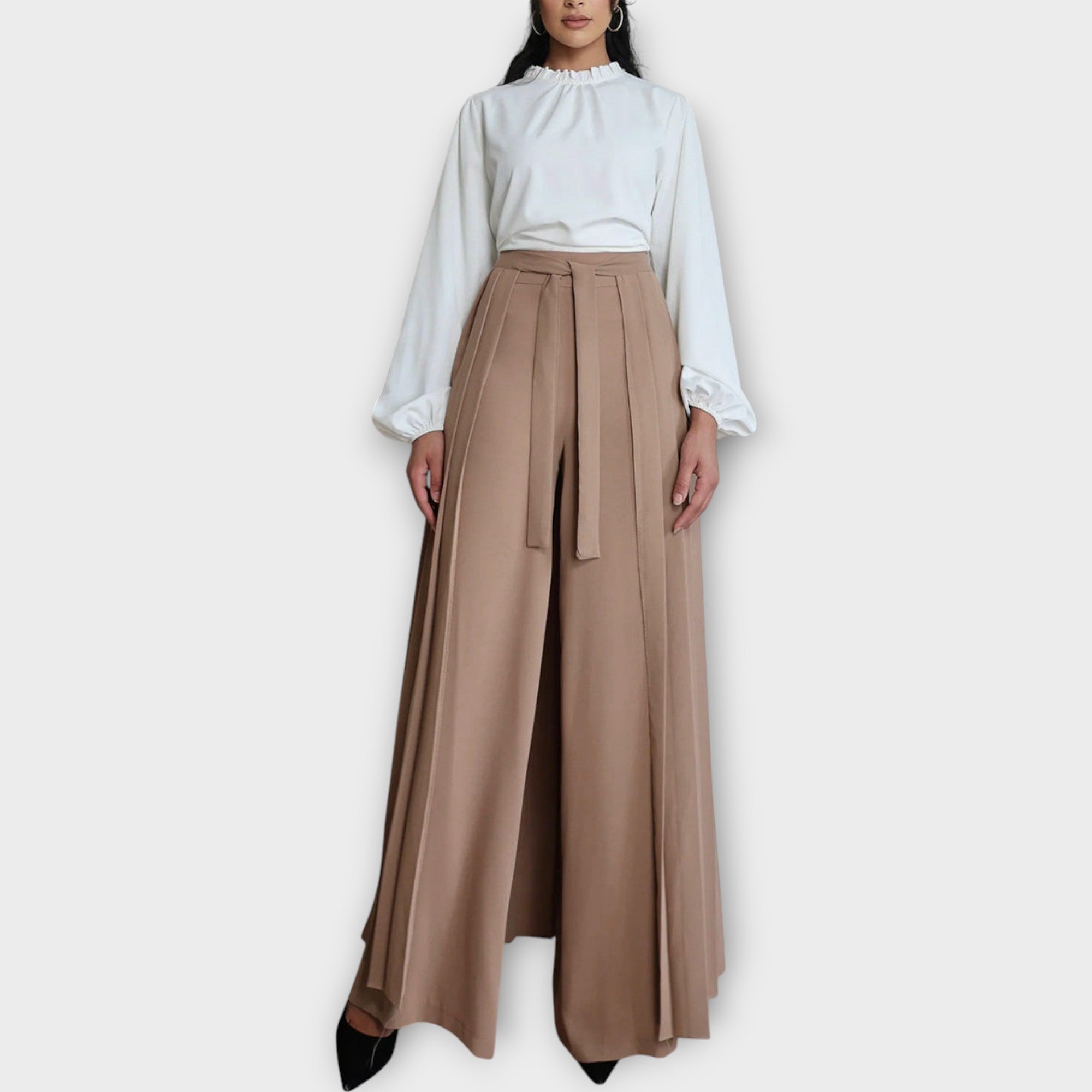 Pantalones Amplios Plisados